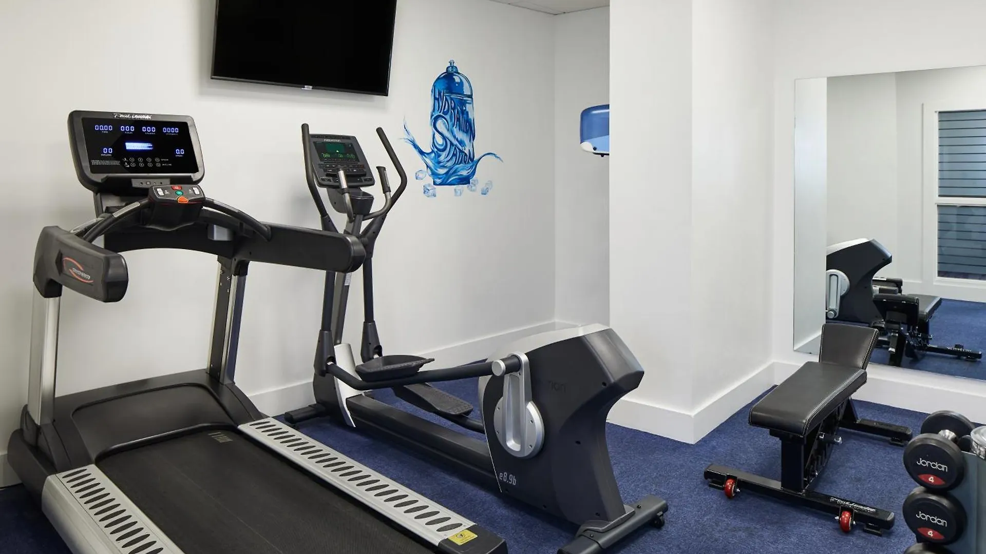 Leonardo Hotel Dublin Parnell Street 4*,