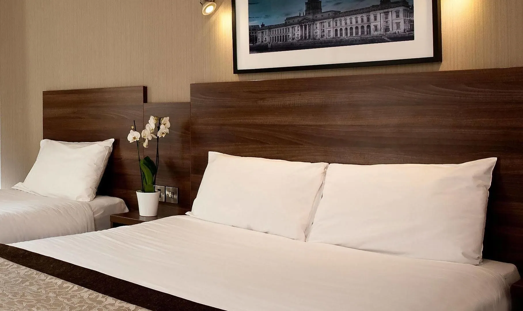 ****  Leonardo Hotel Dublin Parnell Street İrlanda