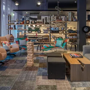 Moxy Stratford Birleşik Krallık